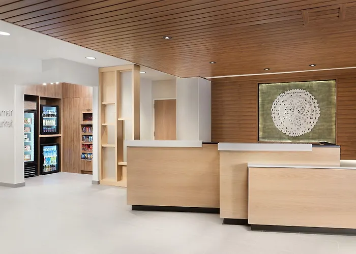 Fairfield Inn & Suites By Marriott Fort Lauderdale Northwest